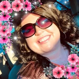 Meet your Posher, Valerie